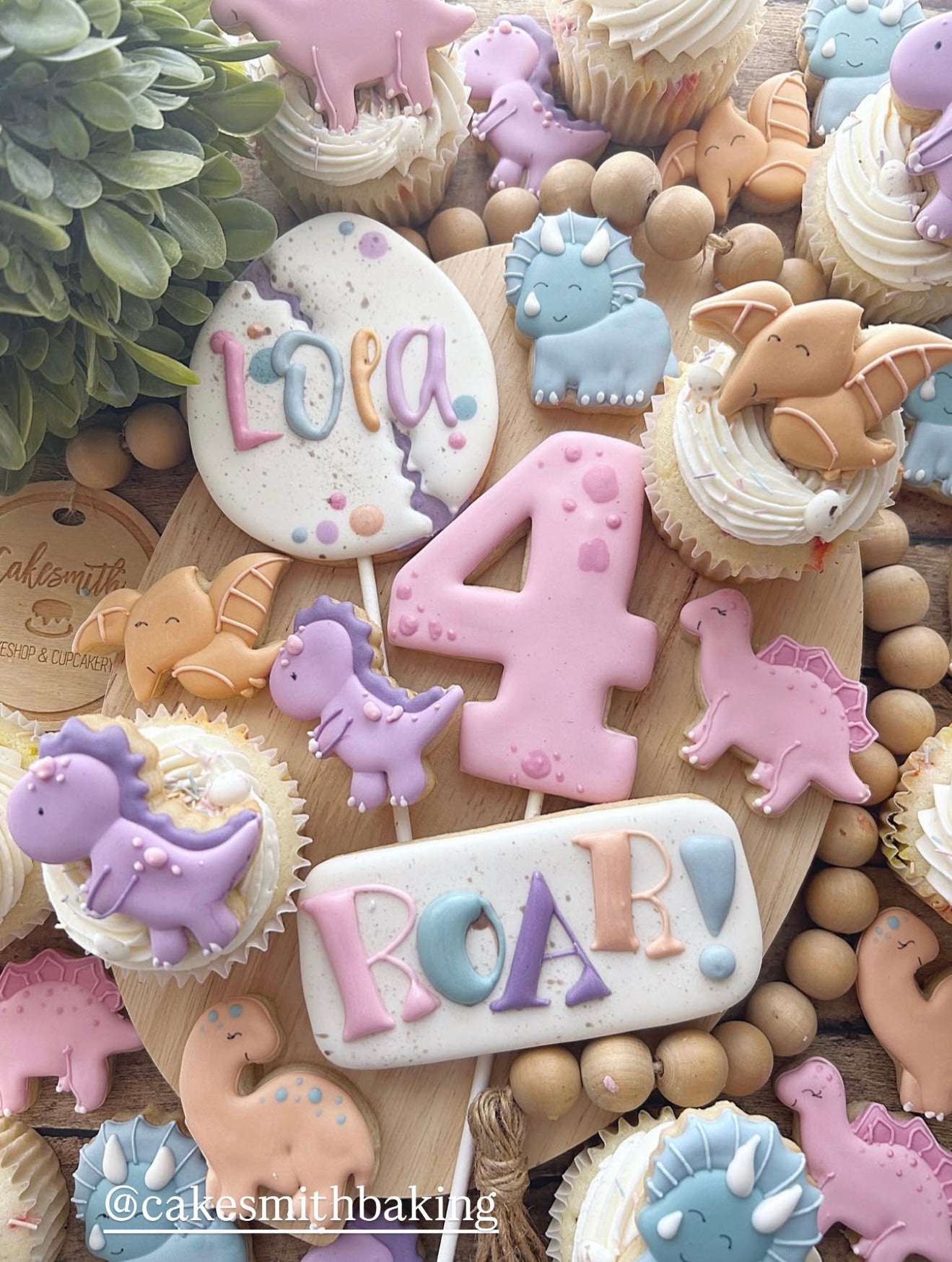 Baby dinosaurs mini cookie cutter