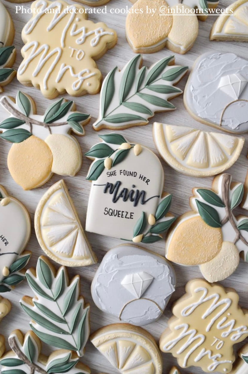 Leaf no. 9 cookie cutter
