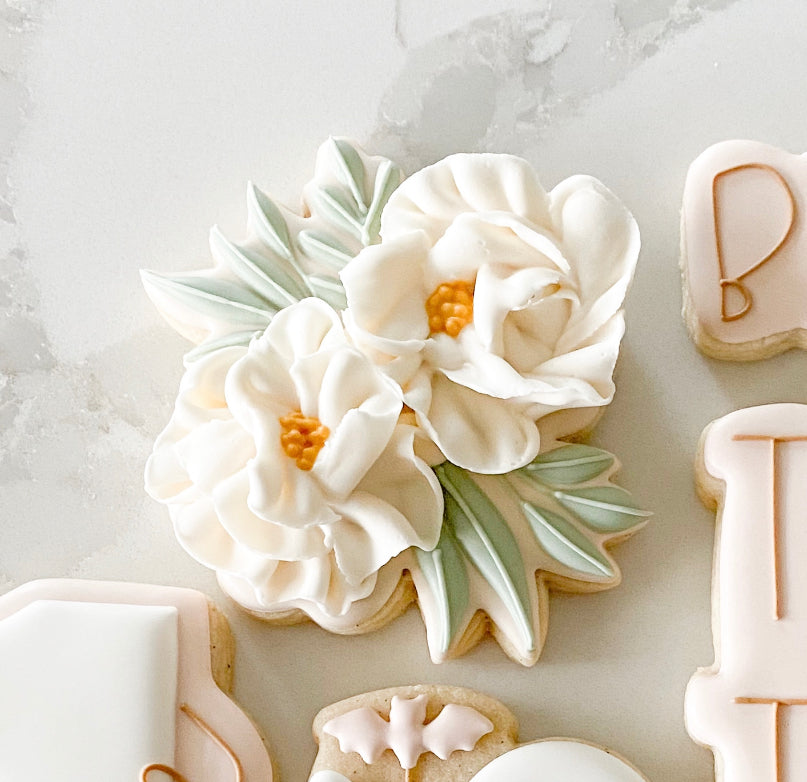 Flower cluster no. 2 cookie cutter