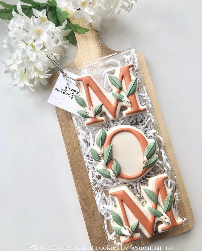 Floral mom lettering (M & O) cookie cutters