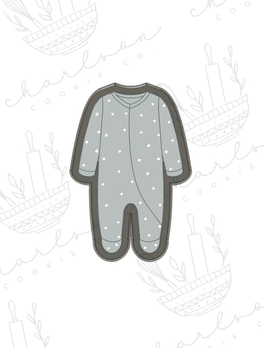 Baby footed outfit cookie cutter