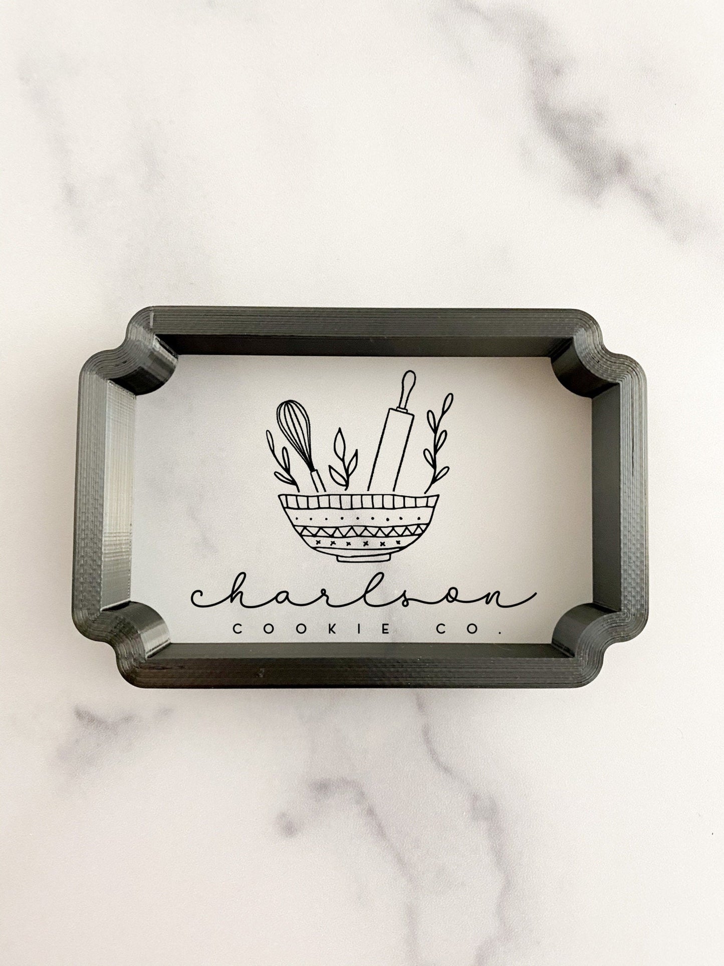 Inverted rectangle plaque cookie cutter