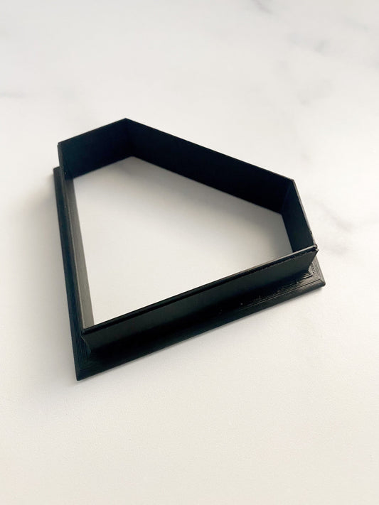 Diamond cookie cutter