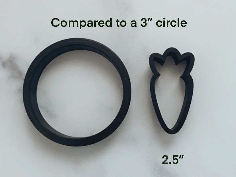 Carrot cookie cutter