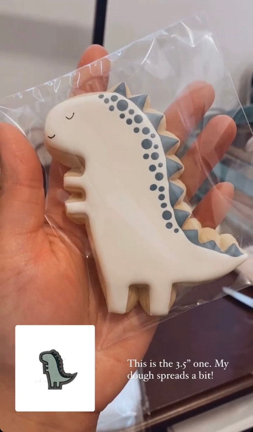 Dinosaur cookie cutter