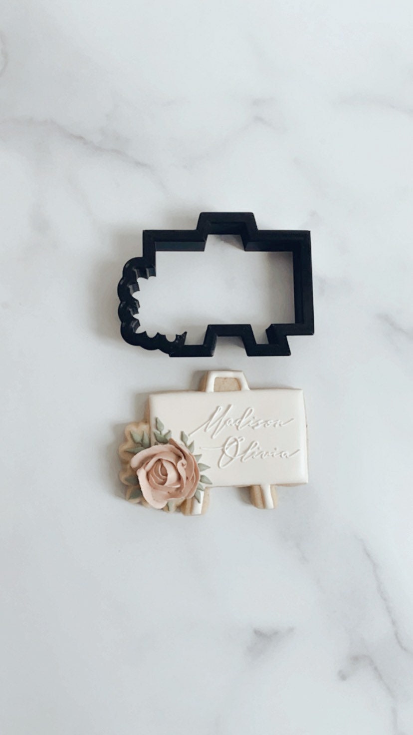 Sign cookie cutter