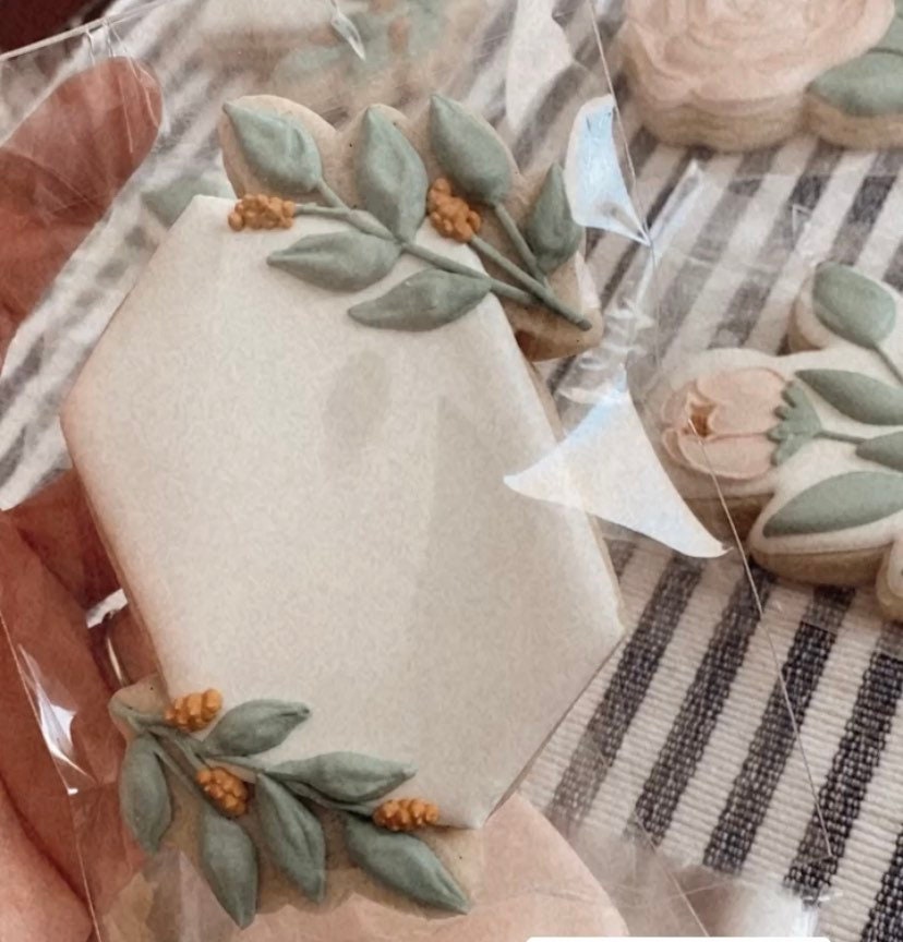 Hexagon with leaves cookie cutter