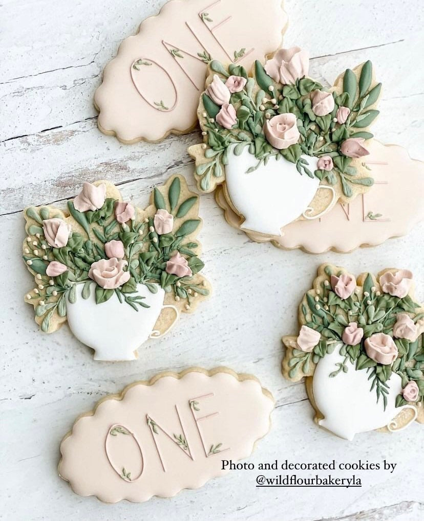 Floral cup cookie cutter