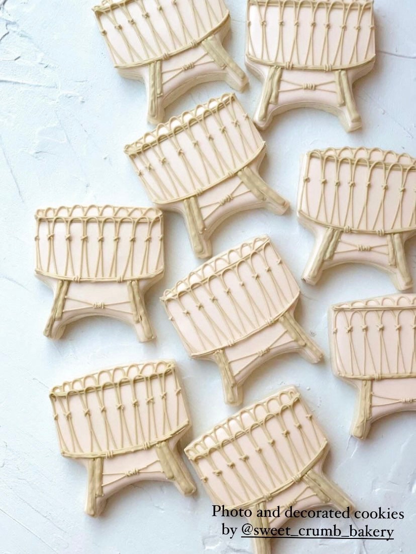 Bassinet cookie cutter