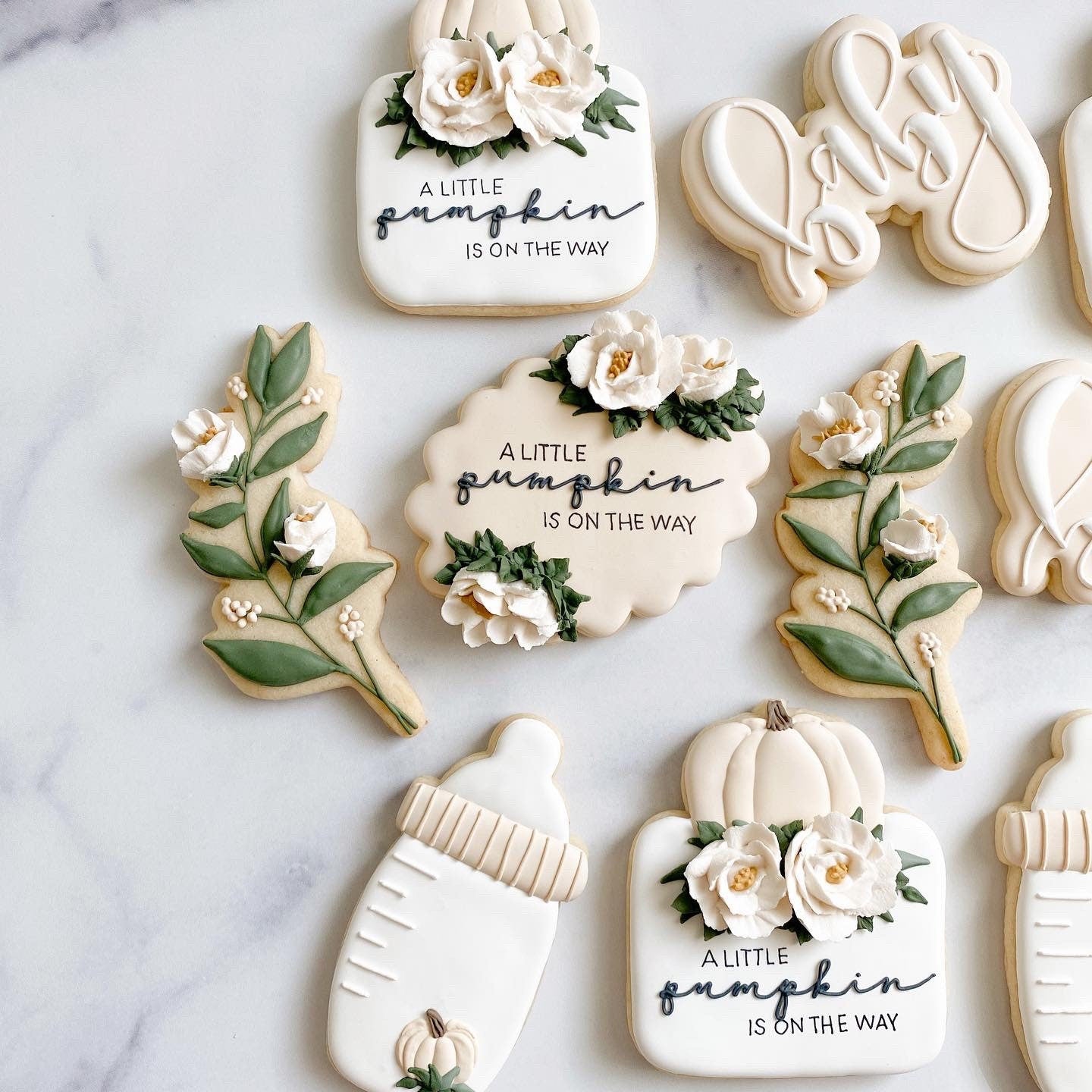 Scalloped oval cookie cutter