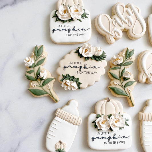 Scalloped oval cookie cutter