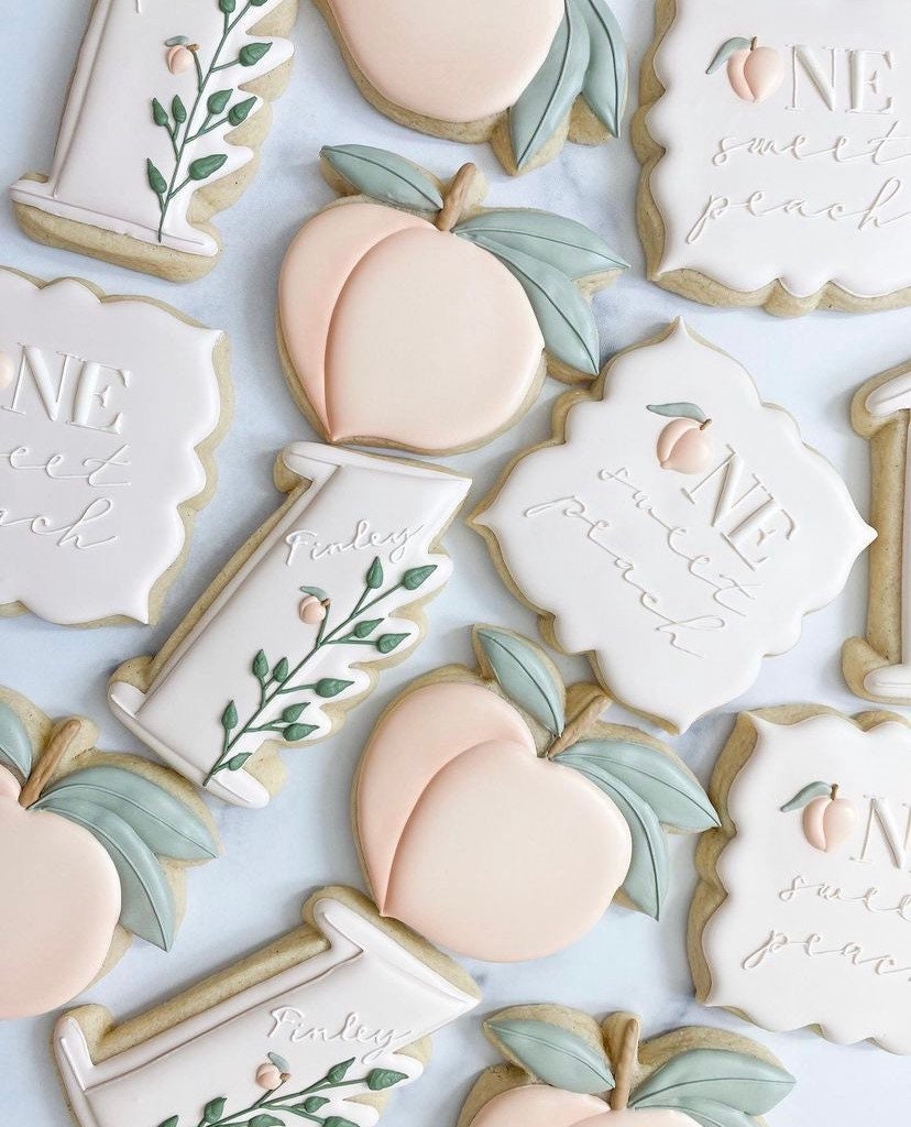 Peach cookie cutter