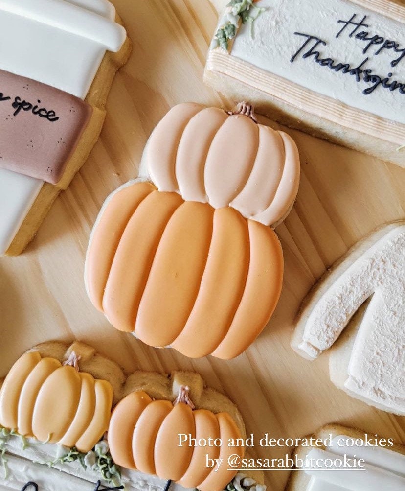 Pumpkin no. 4 cookie cutter
