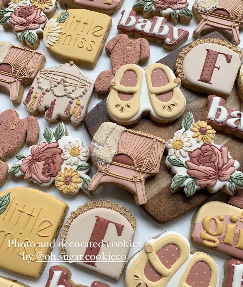 Baby sandals cookie cutter