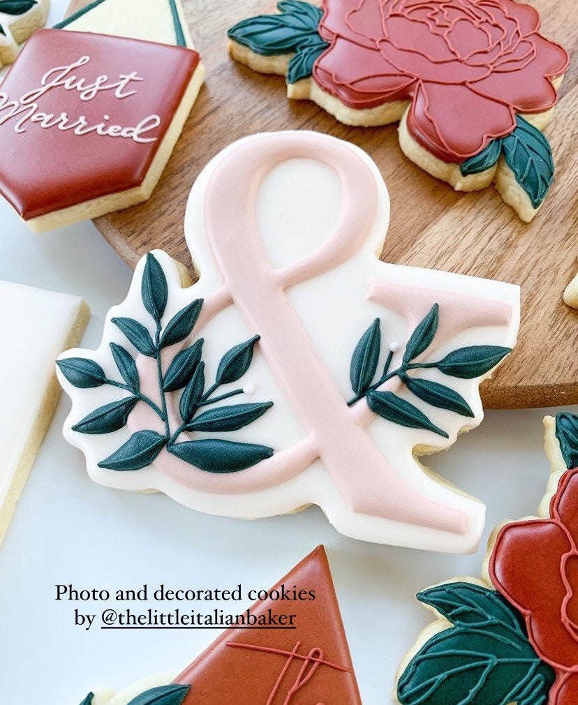 Ampersand cookie cutter