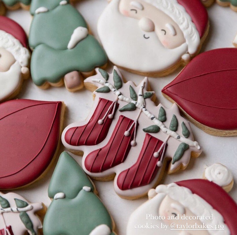 Hanging stockings cookie cutter