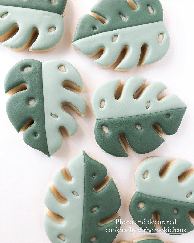Monstera leaf cookie cutter