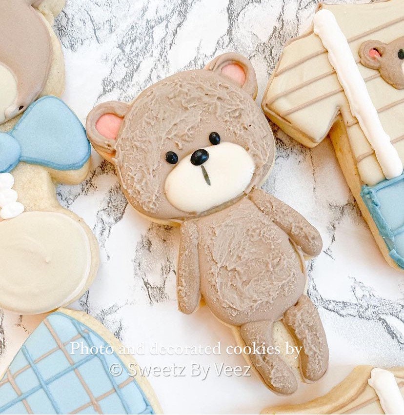 Teddy bear no. 2 cookie cutter