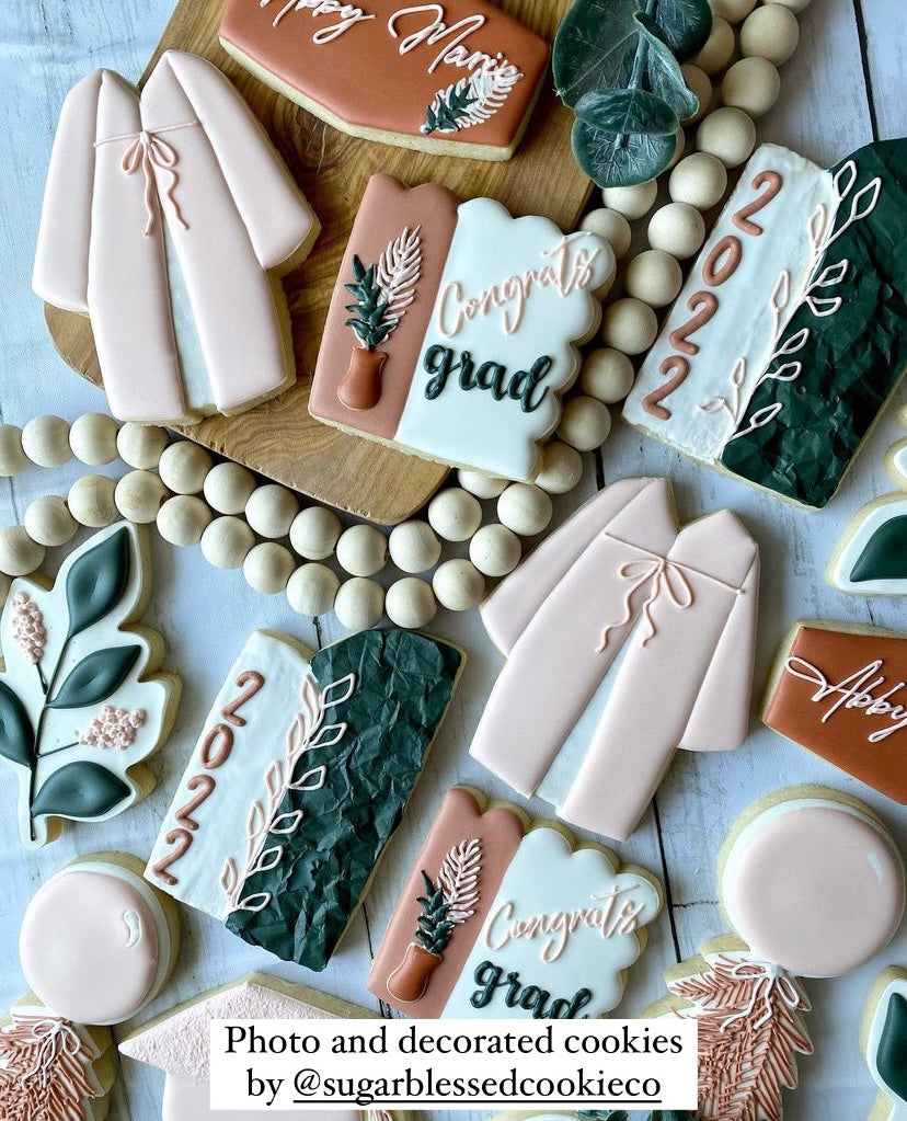 Graduation gown / academic dress cookie cutter