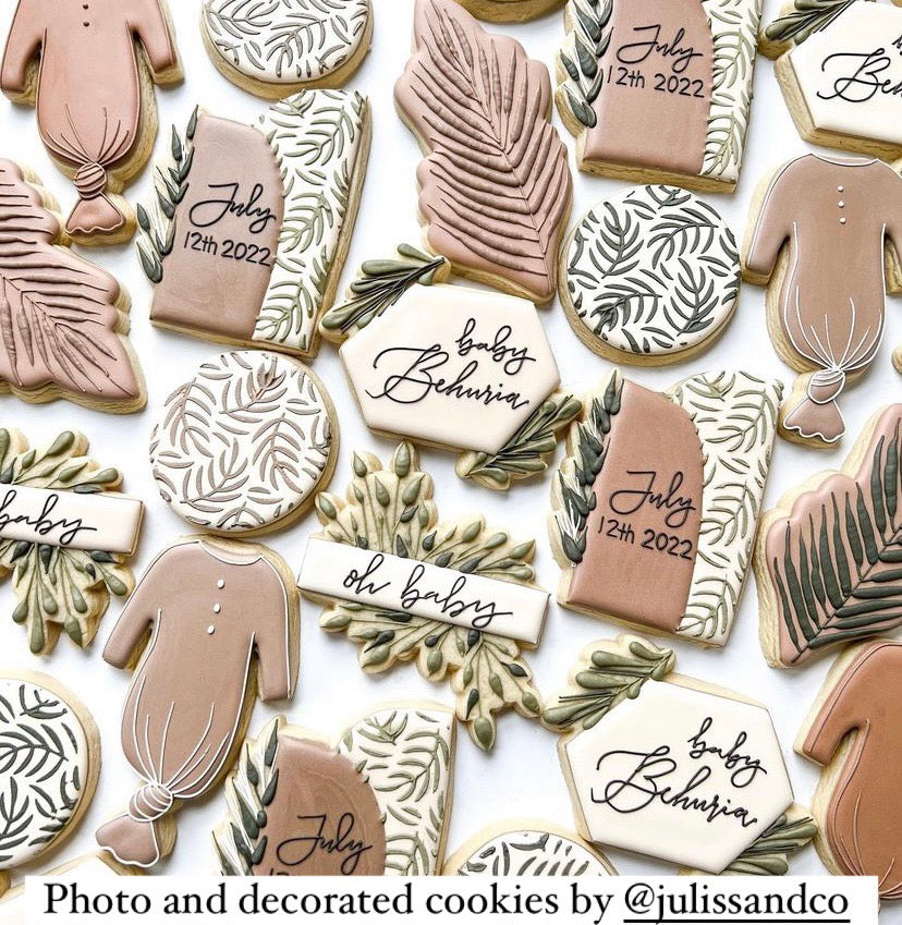 Olivia plaque cookie cutter