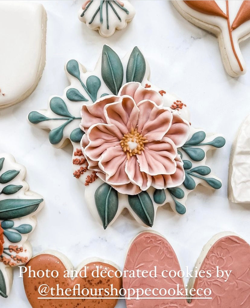 Flower cookie cutter