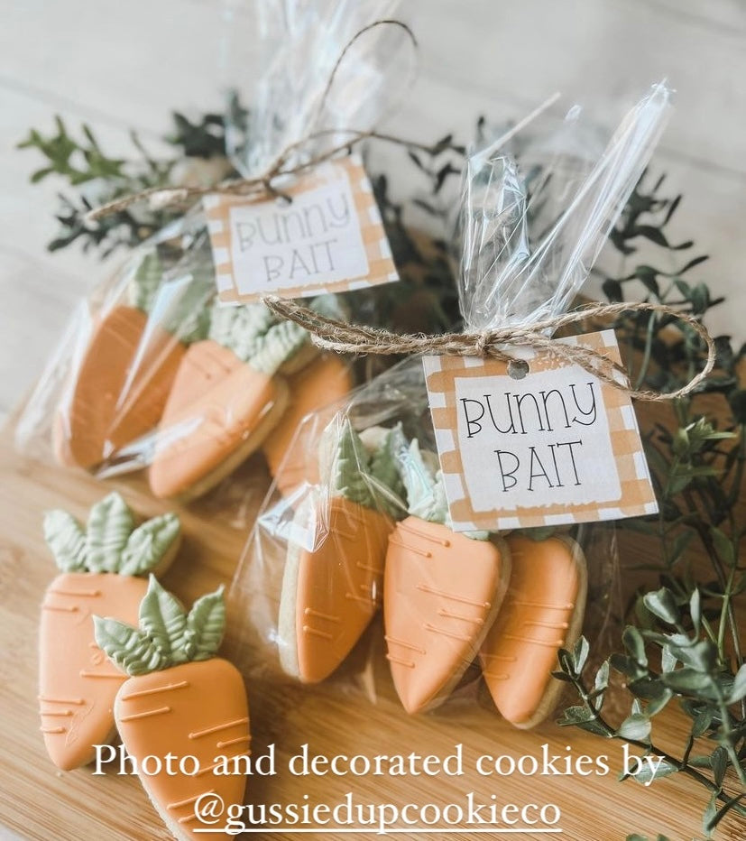 Carrot cookie cutter