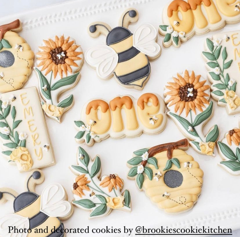 One / two / three with daisy cookie cutter