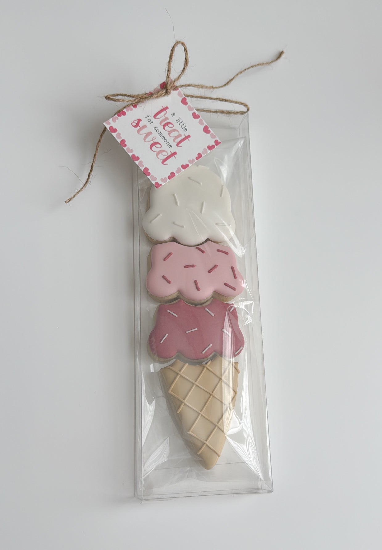 Ice cream set (4pc mini sugar cookies) - boxed with tag (Valentine's Day Cookie Presale 2026 - Local pickup ONLY)