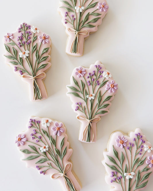 Floral bouquet no. 3 cookie cutter