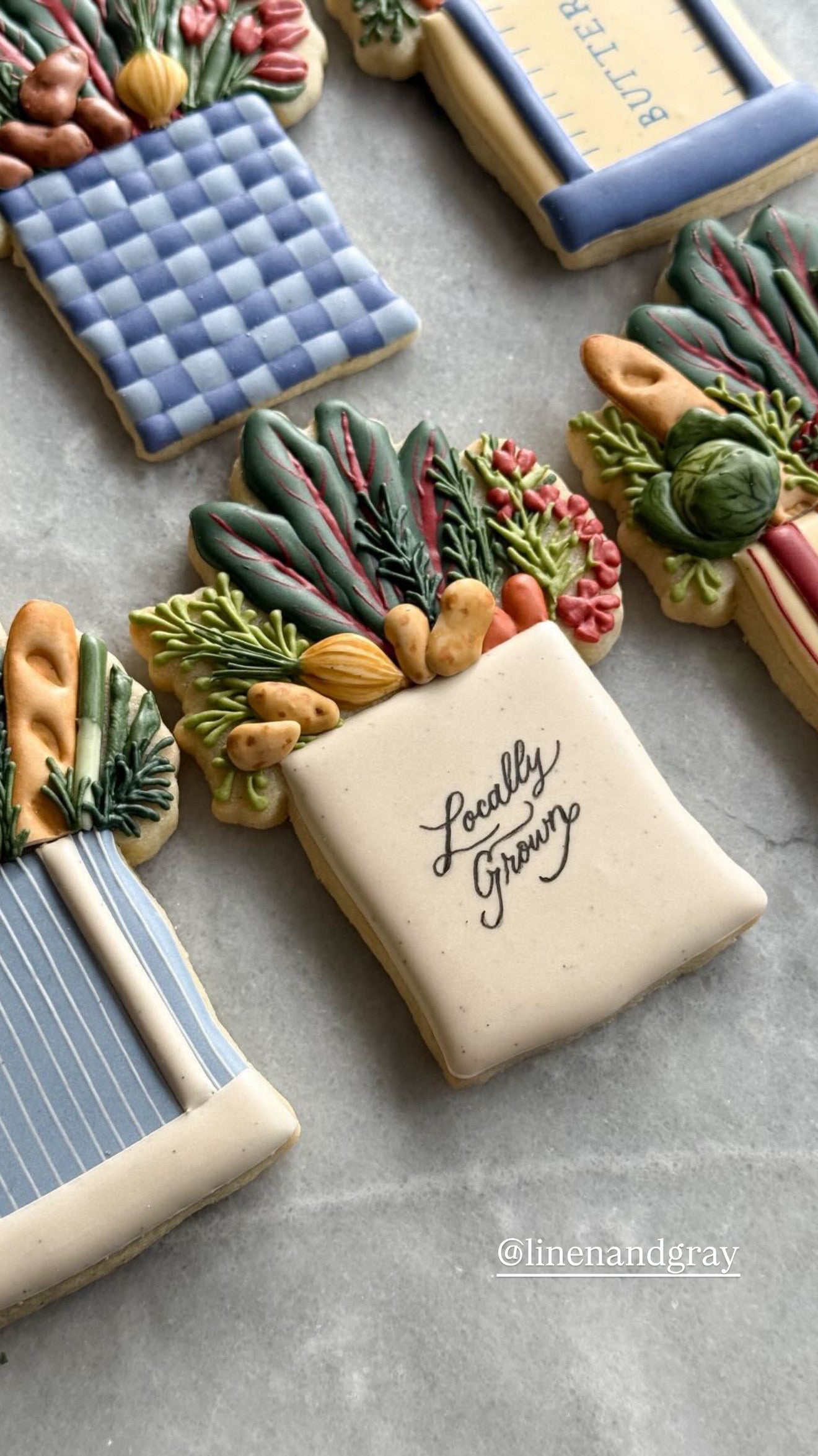 Farmers market tote cookie cutters (Linen & Gray)