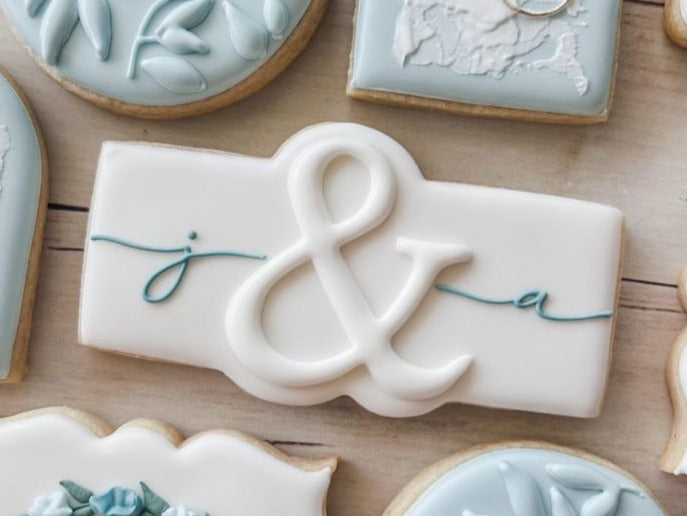 Ampersand plaque cookie cutter (Gussiedupcookieco)