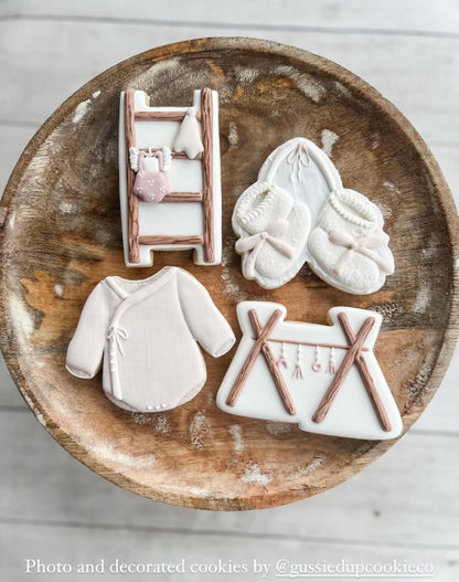 Baby booties cookie cutter