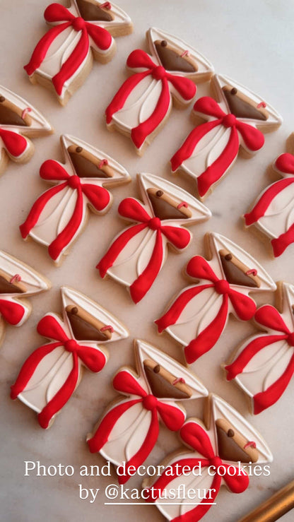 Martini glass cookie cutter