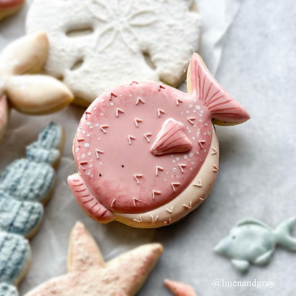 Blowfish cookie cutter (Linen & Gray)