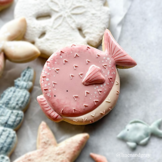Blowfish cookie cutter (Linen & Gray)