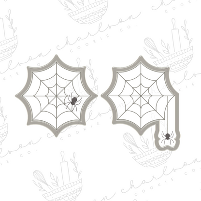 Spider web cookie cutter (sweetdeespatisserie)