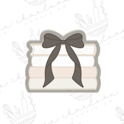 Stacked books with bow no. 1 cookie cutter