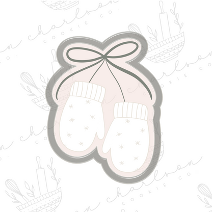 Mittens cookie cutter