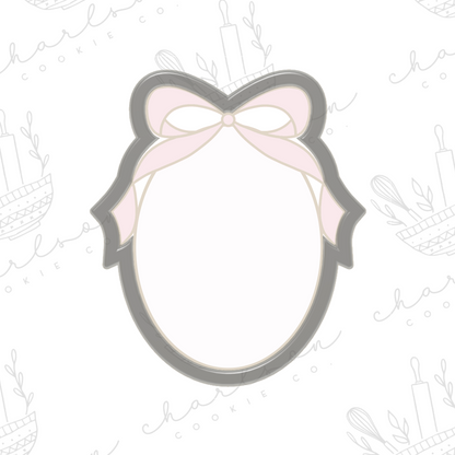 Oval with ribbon bow plaque no. 4 cookie cutter