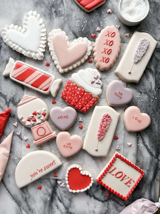 Linen & Gray - "Valentine's Day" class cookie cutters