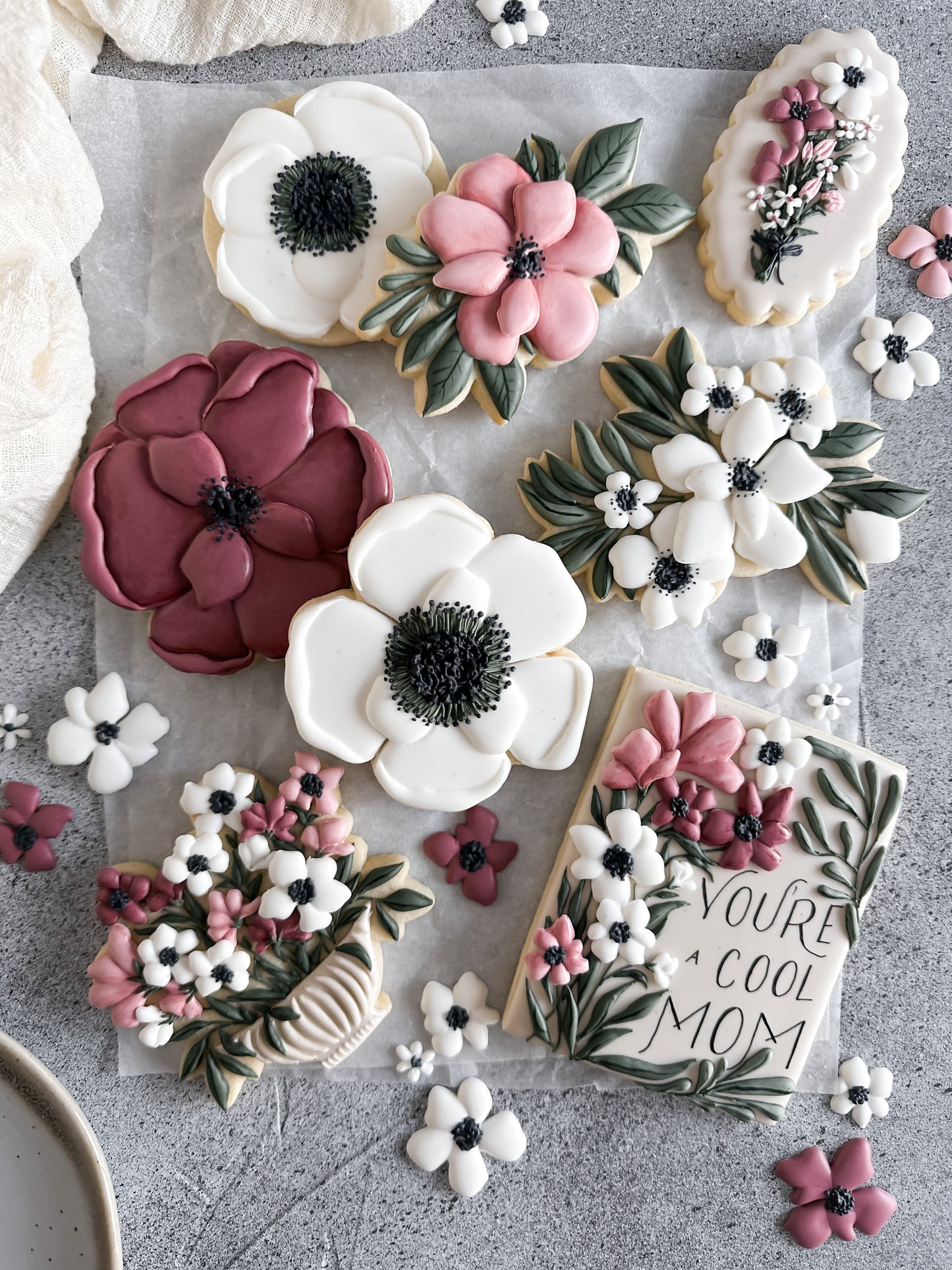 Linen & Gray - "Floral" class cookie cutters