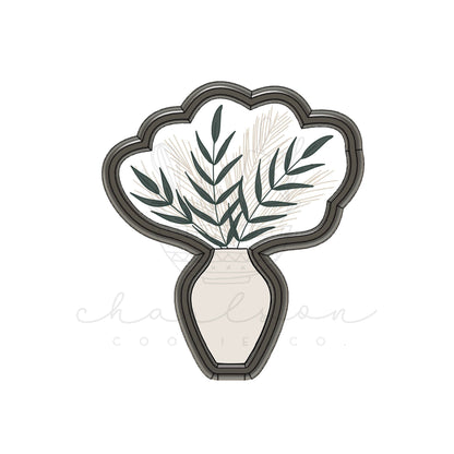 Floral vase no. 4 cookie cutter