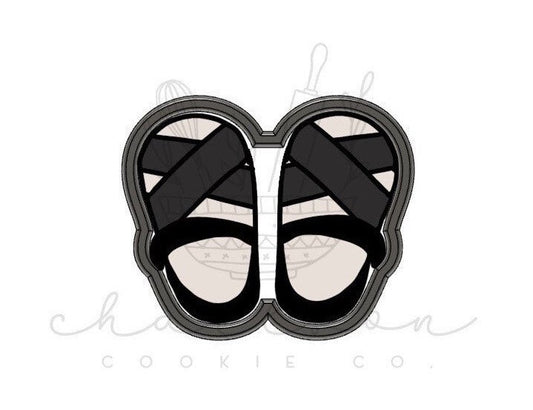 Baby sandals cookie cutter