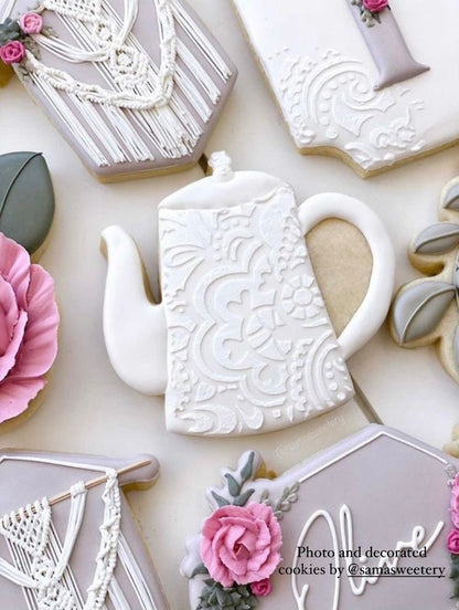 Tea pot / kettle (tall) cookie cutter