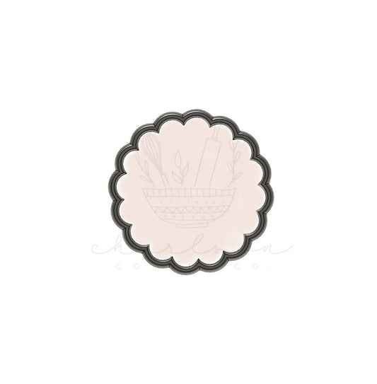 Scalloped circle no. 3 (16 scallops) cookie cutter