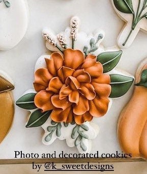Flower cookie cutter