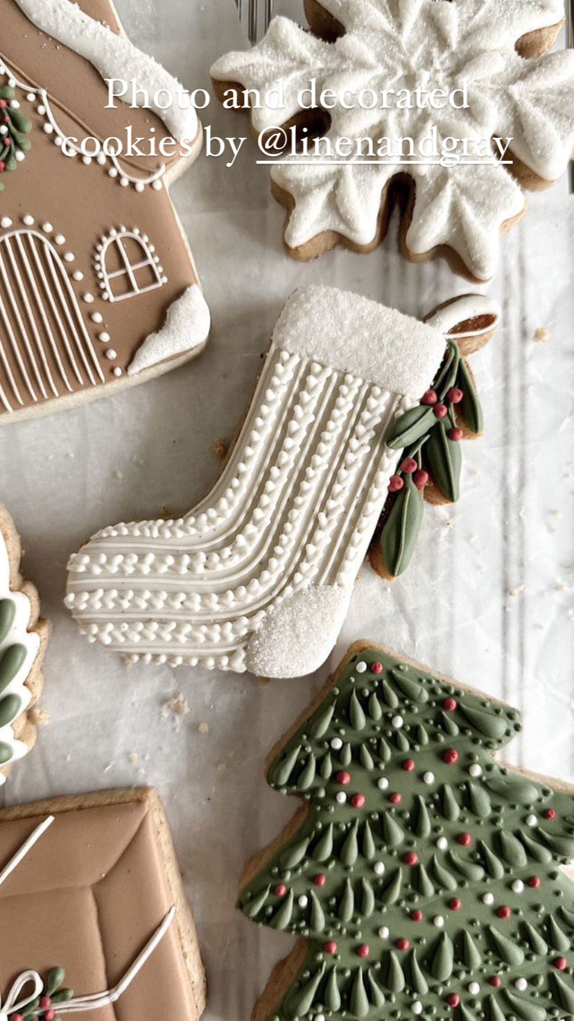 Stocking with pom poms / leaves cookie cutter